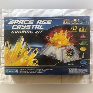 Space Age Crystal-Growing Kit 13 Great Experiments NEW Complete!